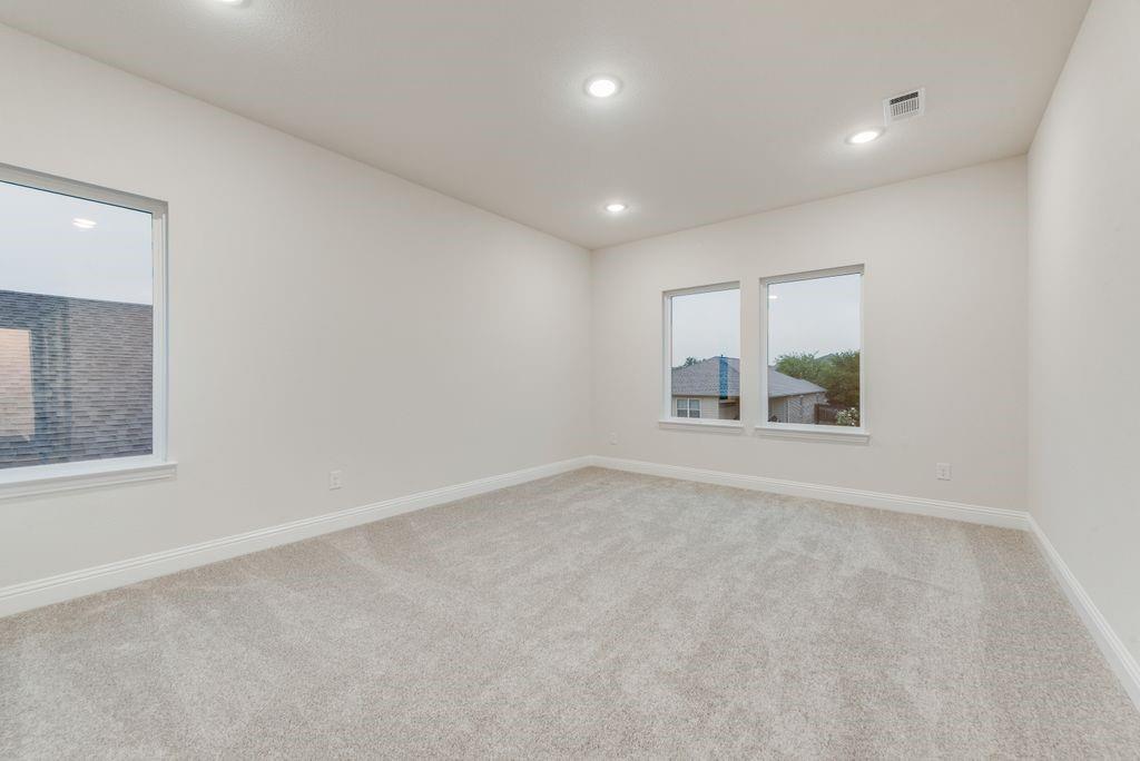 CREEKSIDE PH V - Residential