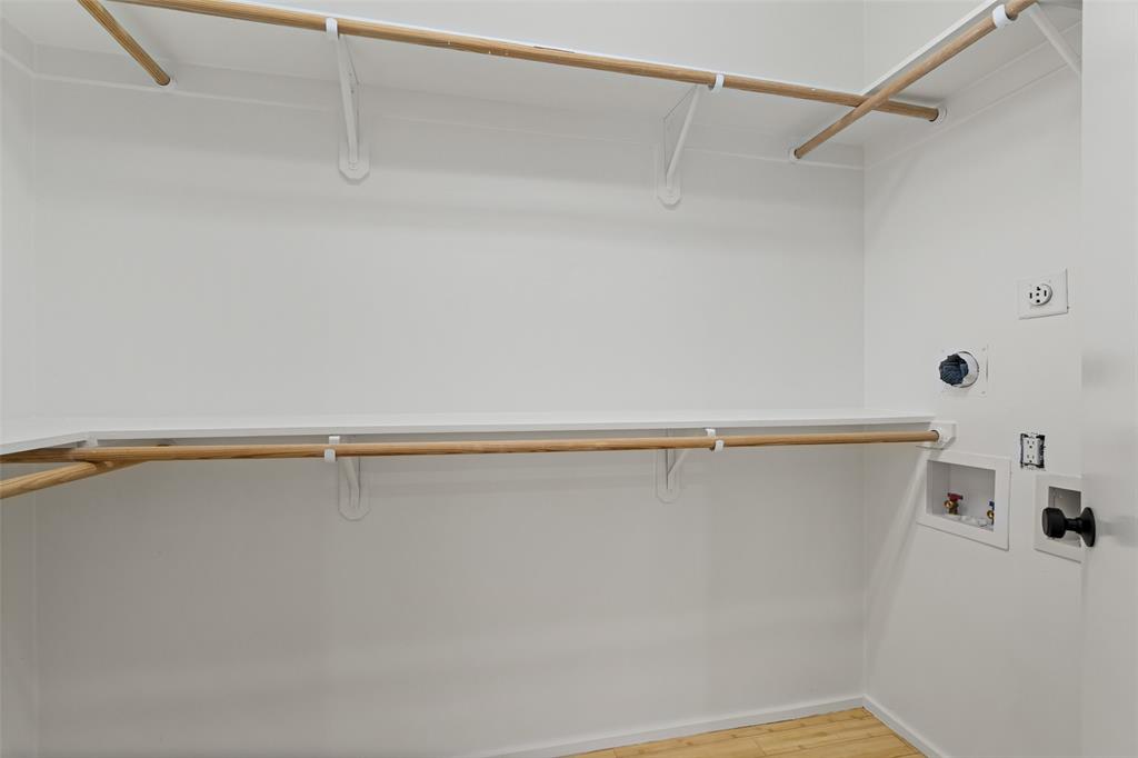 Dwelling At Munger Condos - Residential