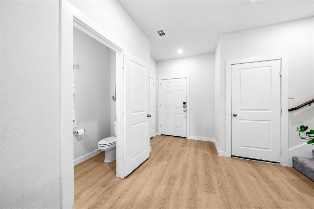 Ambergrove Whiteside Village - Residential