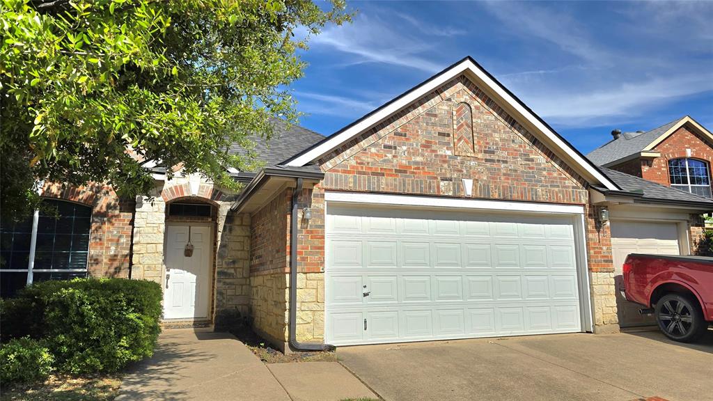 Deer Creek Arlington - Residential