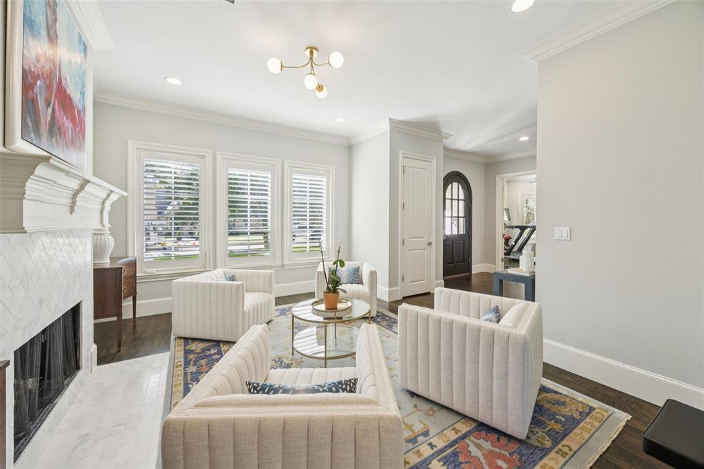 Country Club Estates - Residential