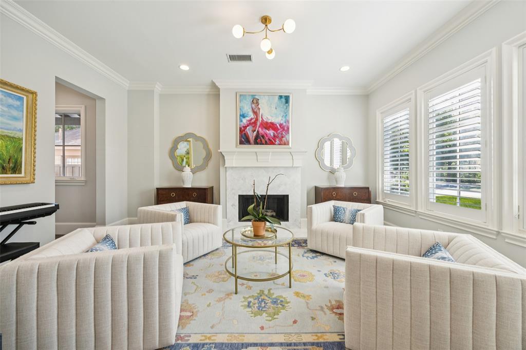 Country Club Estates - Residential