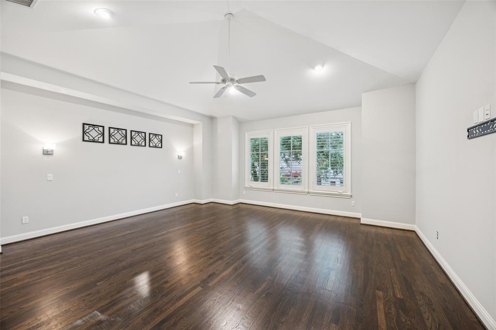 Country Club Estates - Residential