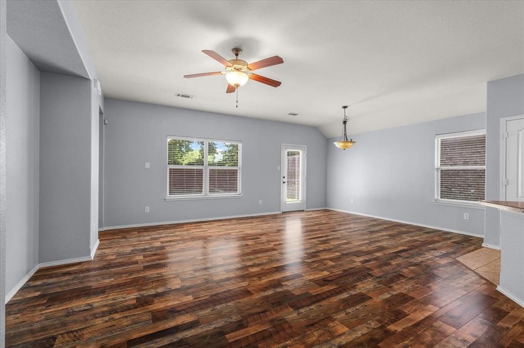 Rolling Meadows Fort Worth - Residential