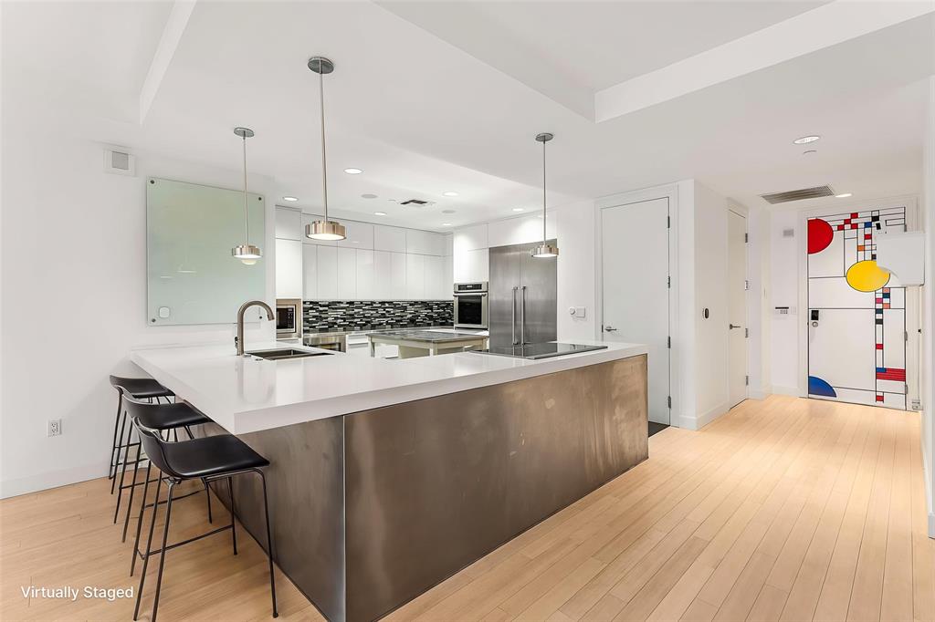 1505 Elm Street Condos - Residential