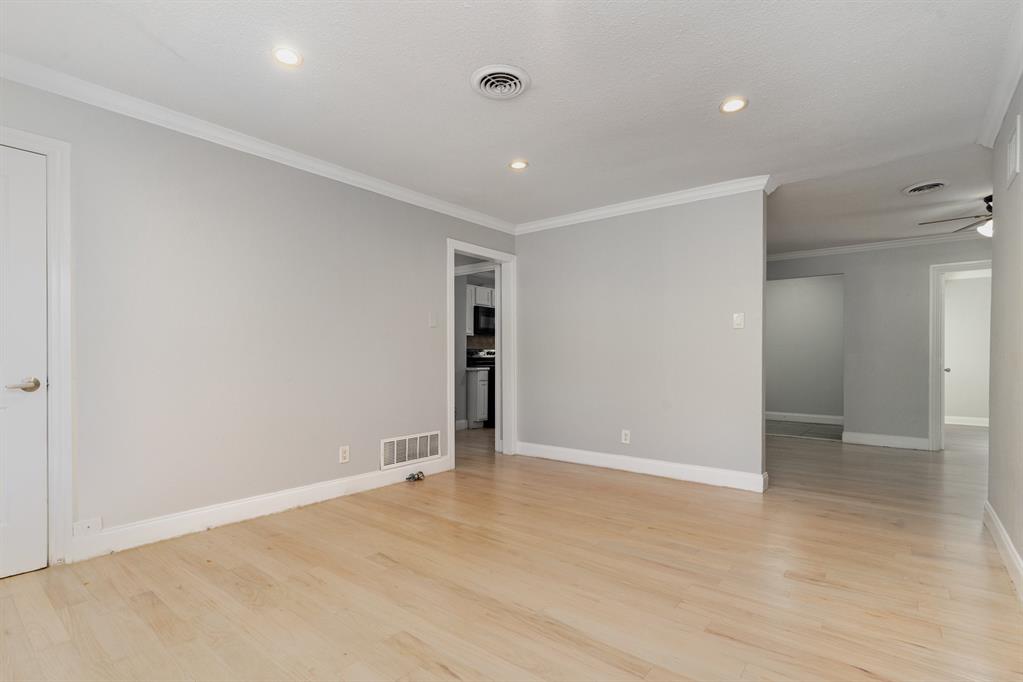 Westwood Park 01 - Residential