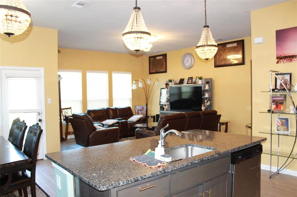 Mustang Place-Ph II - Residential