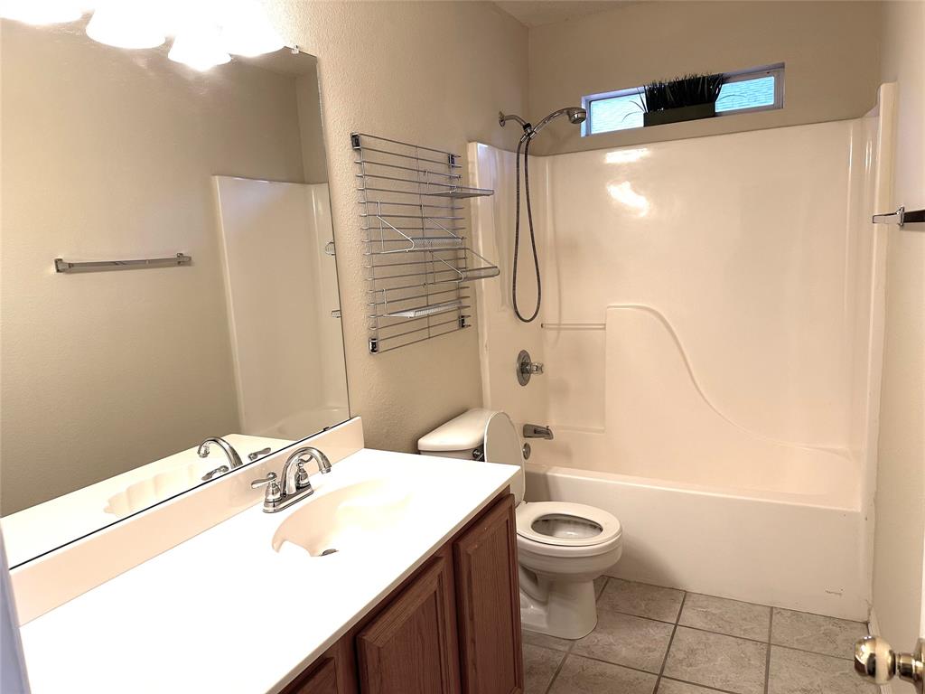 The Lakes Of Little Elm Ph 2 - Residential Lease