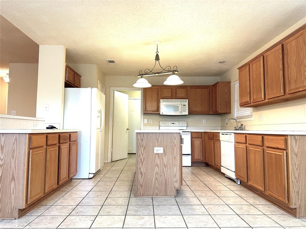 The Lakes Of Little Elm Ph 2 - Residential Lease