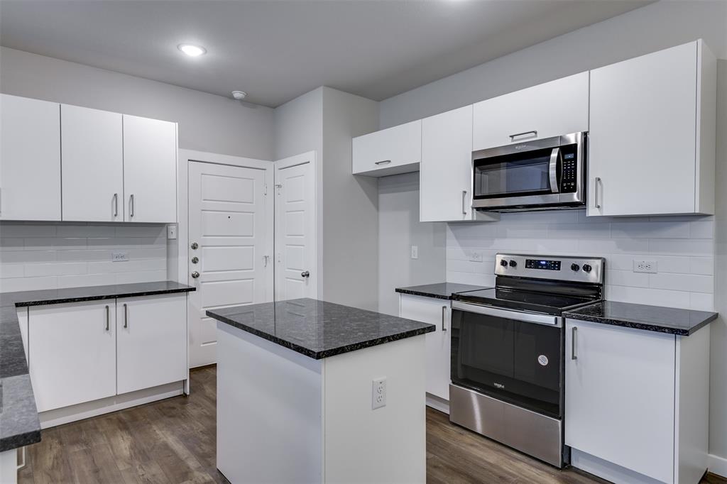 HERITAGE HILLS ESTS - Residential Lease