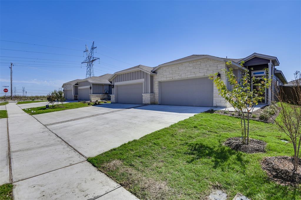 HERITAGE HILLS ESTS - Residential Lease