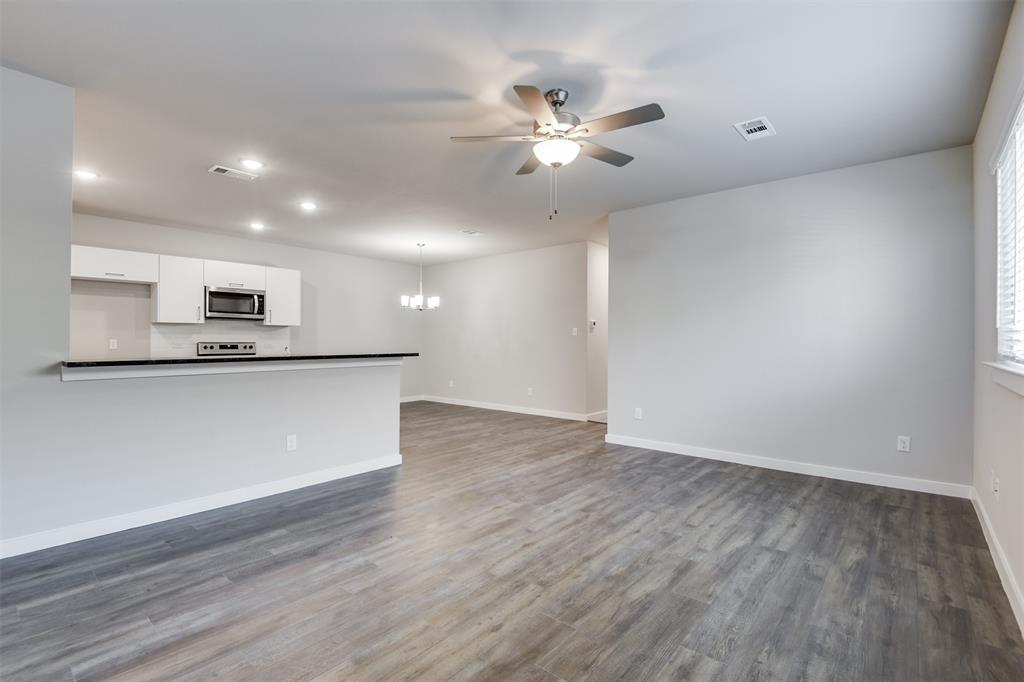 HERITAGE HILLS ESTS - Residential Lease