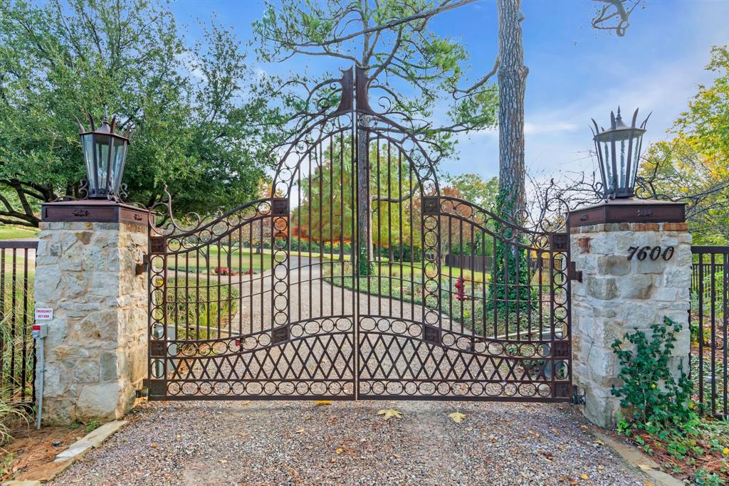 Douglas Estates Add - Residential