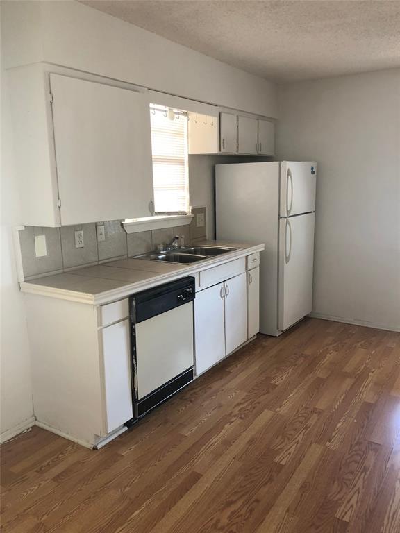 College Drive Rep - Residential Lease