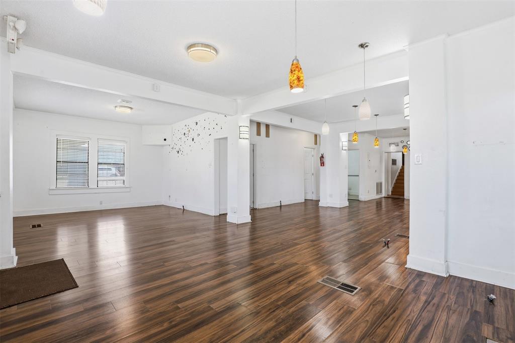 Original Cleburn - Commercial Sale
