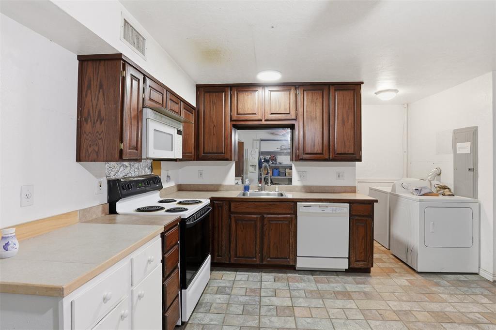 Original Cleburn - Commercial Sale