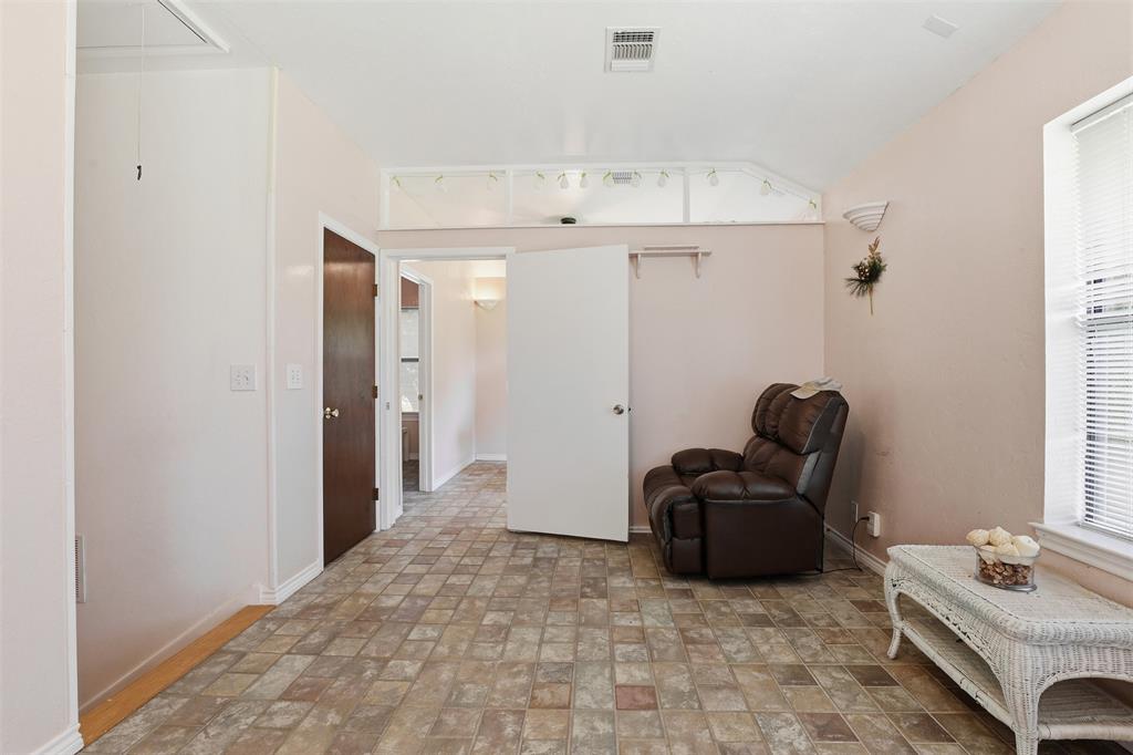 Original Cleburn - Commercial Sale