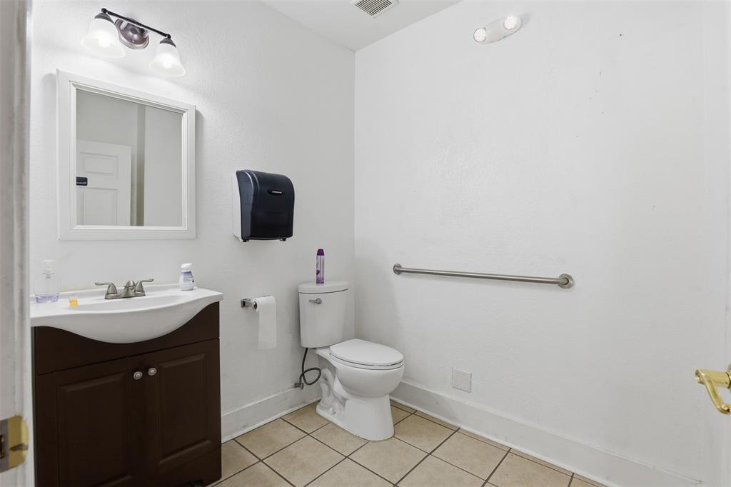 Original Cleburn - Commercial Sale