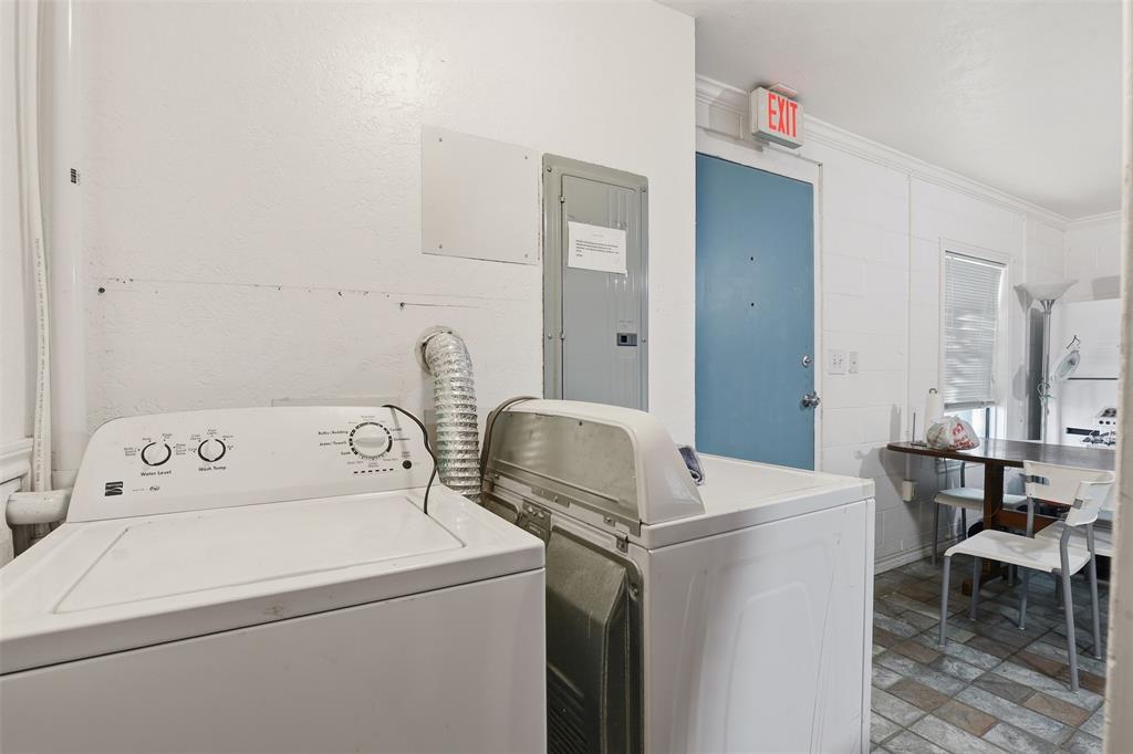 Original Cleburn - Commercial Sale
