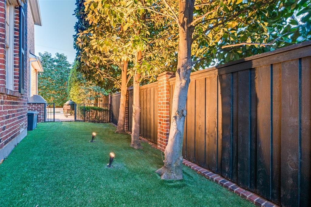 Caruth Hills - Residential