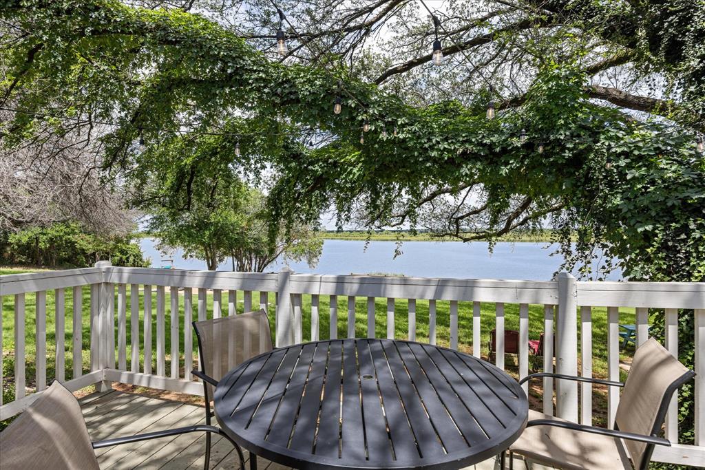 The Liveoaks Add - Residential