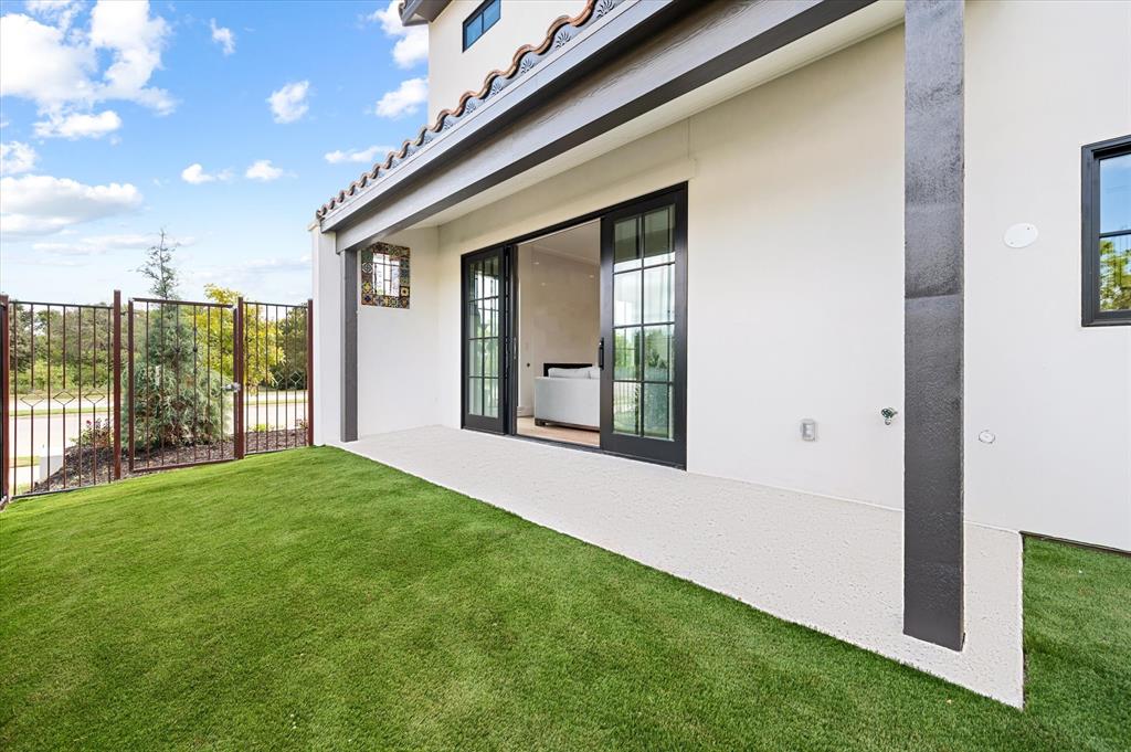 Lakeside Village Phase1 - Residential