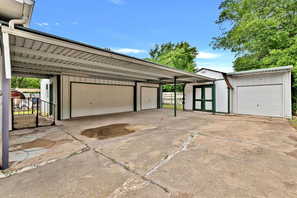 Pleasant Oaks - Residential