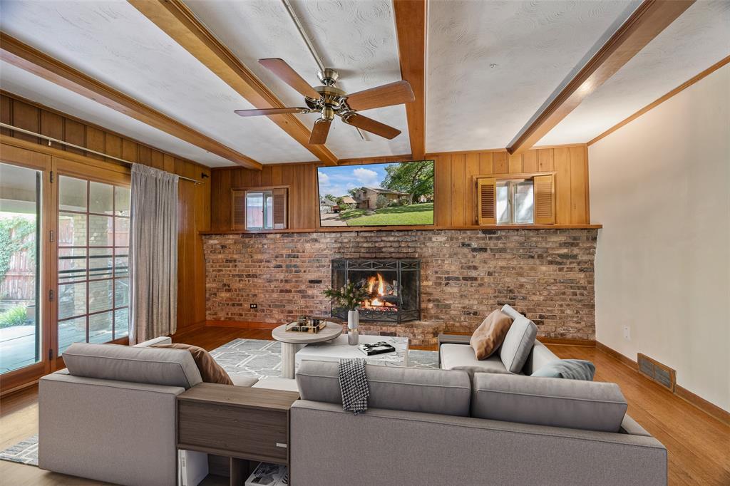 White Rock Forrest - Residential