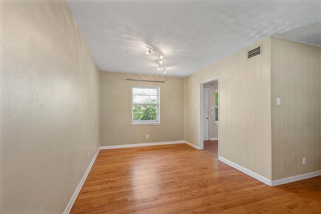 White Rock Forrest - Residential