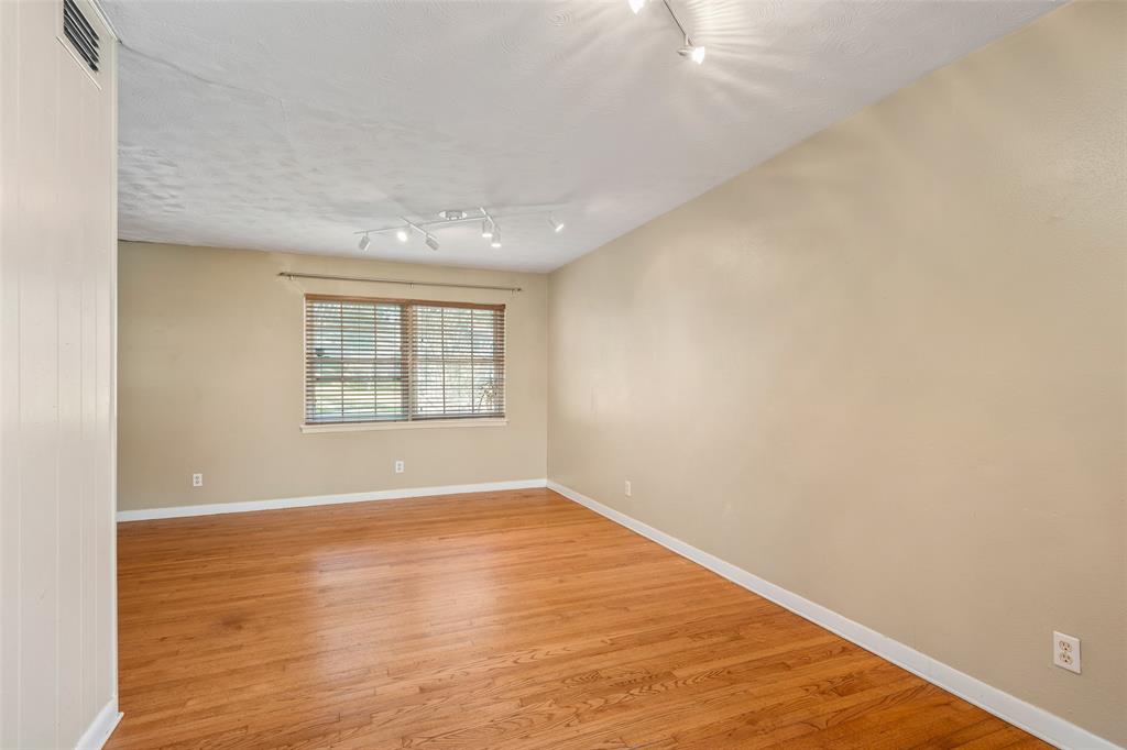 White Rock Forrest - Residential