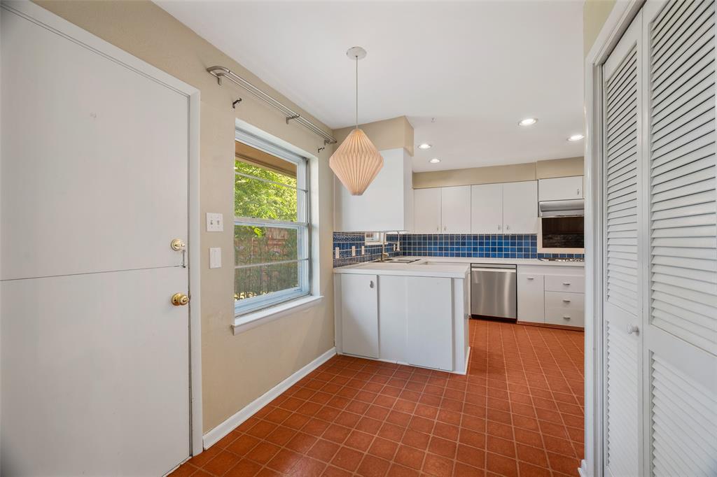 White Rock Forrest - Residential