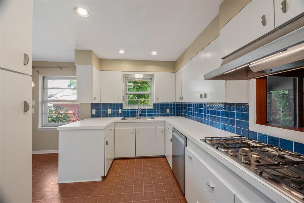 White Rock Forrest - Residential