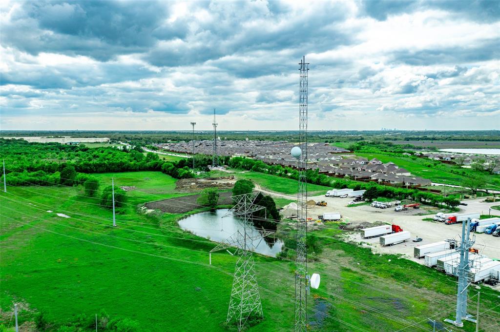 Forney - Land