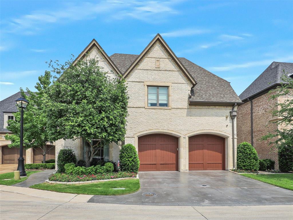 Lawn-Glen Abbey - Residential