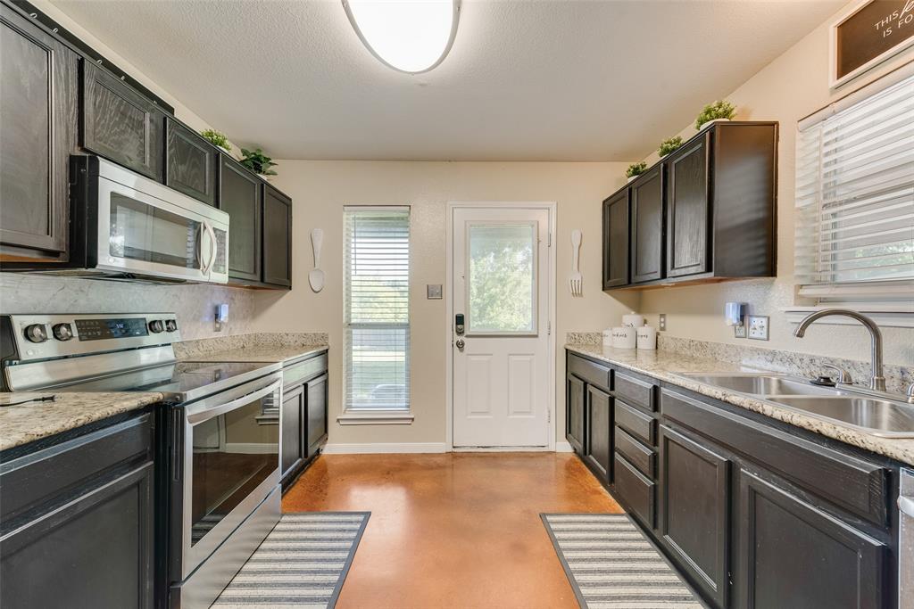 Highland Village Estates - Residential