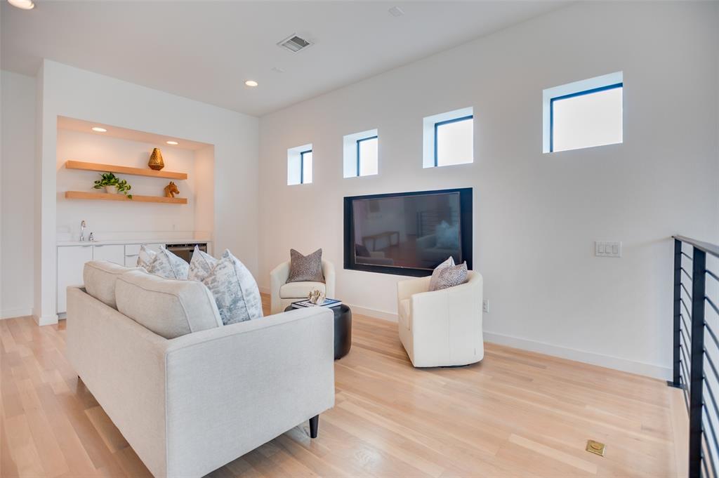 Pasadena - Residential