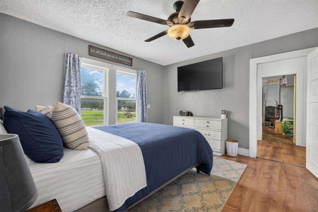 Lipan - Residential