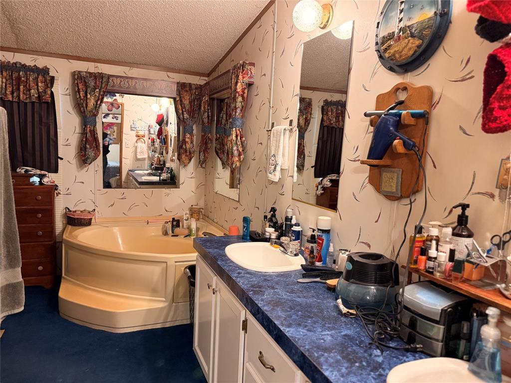 CHARLES HAMPTON III - Residential