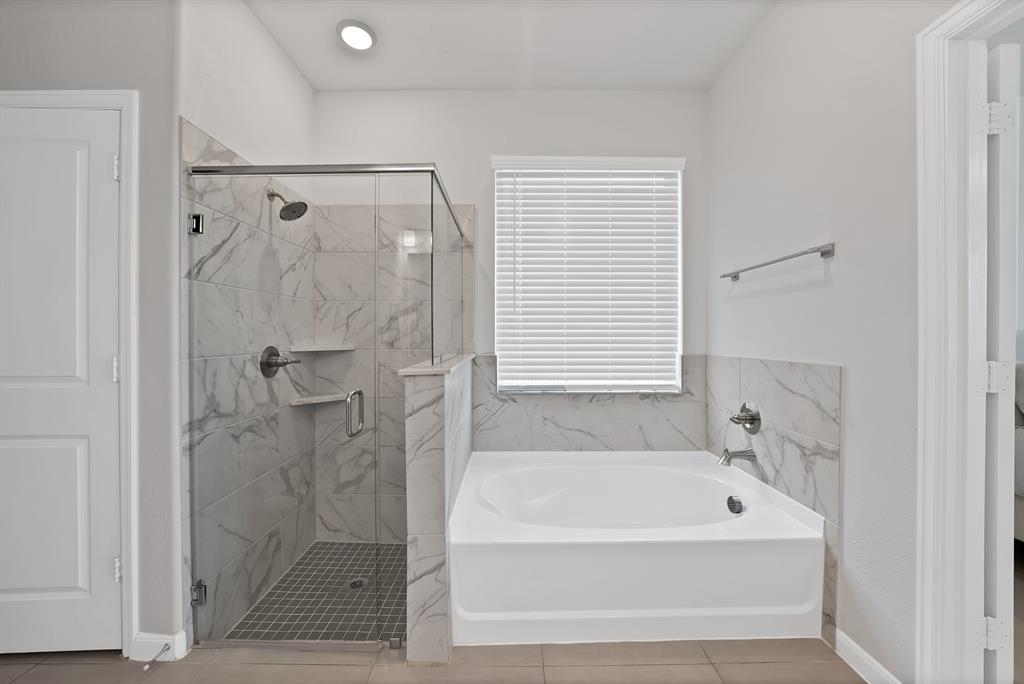 Heath Golf & Yacht Club Ph - Residential