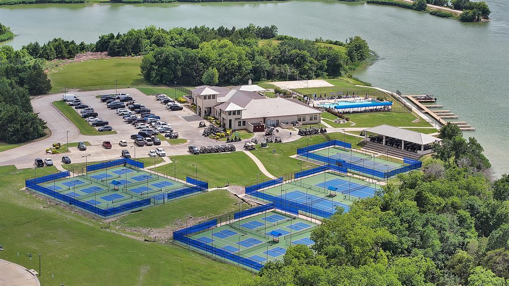 Heath Golf & Yacht Club Ph - Residential