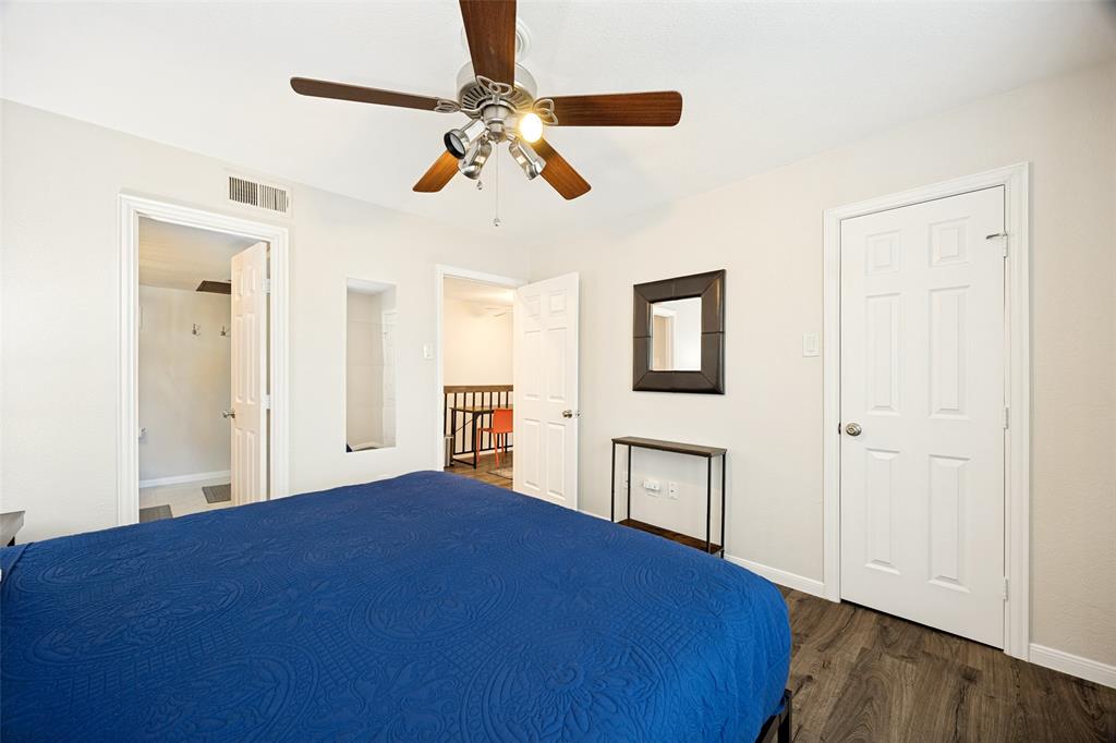 Preston Oaks Crossing Condos 01 & 02 - Residential