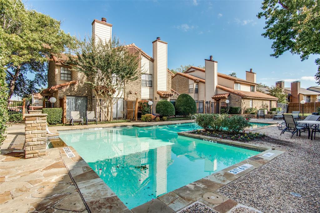 Preston Oaks Crossing Condos 01 & 02 - Residential