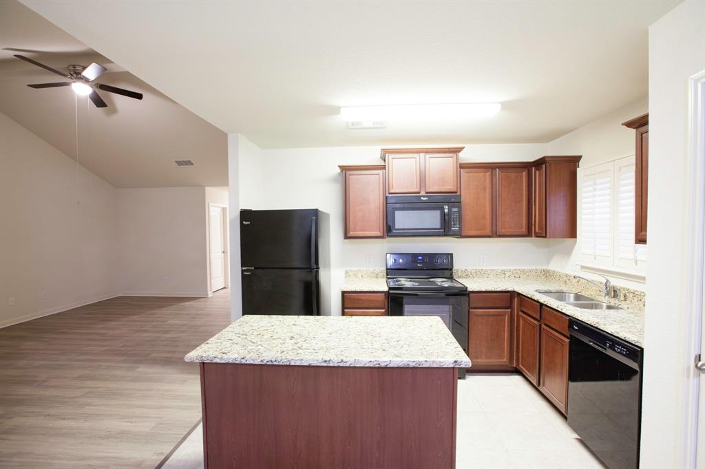 Cypress Bend 2 - Residential Lease