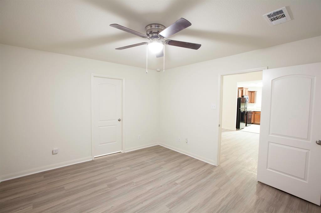 Cypress Bend 2 - Residential Lease