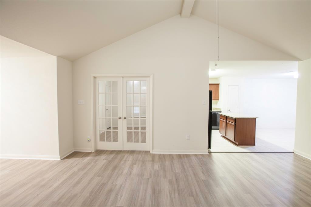Cypress Bend 2 - Residential Lease