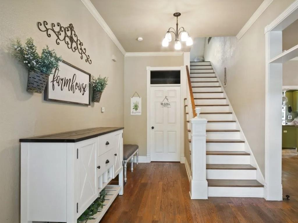 A1049 - Residential
