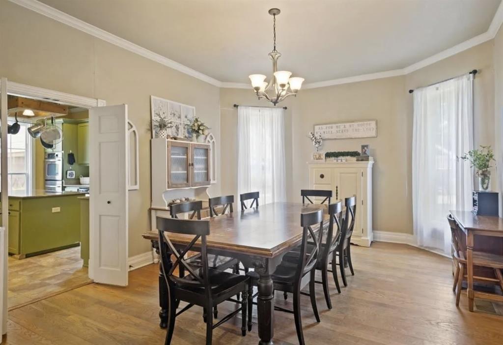 A1049 - Residential