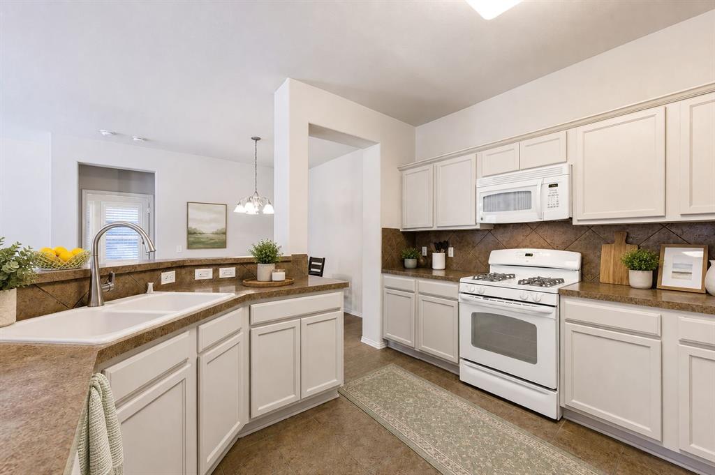 Frisco Lakes By Dell Webb Vill - Residential