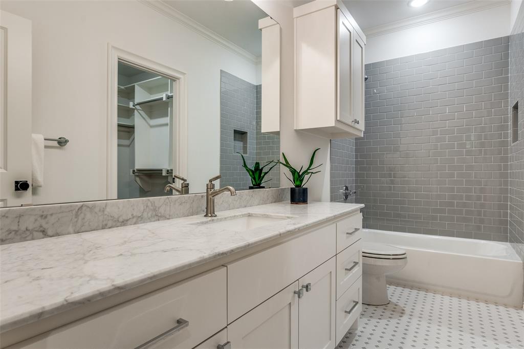Lakewood North Estates - Residential