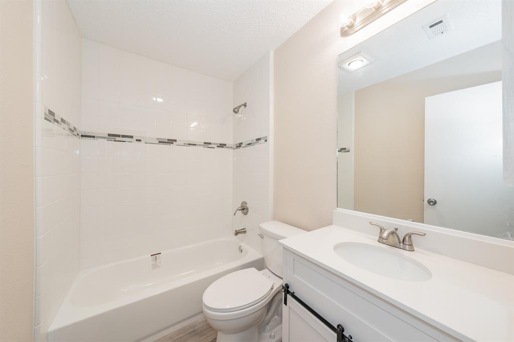 Schreiber Estates - Residential Income